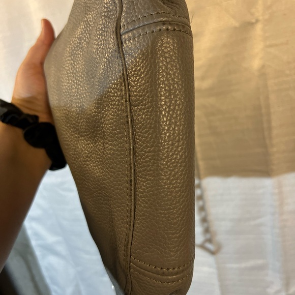 Michael Kors gray shoulder purse with chain - Picture 9 of 11